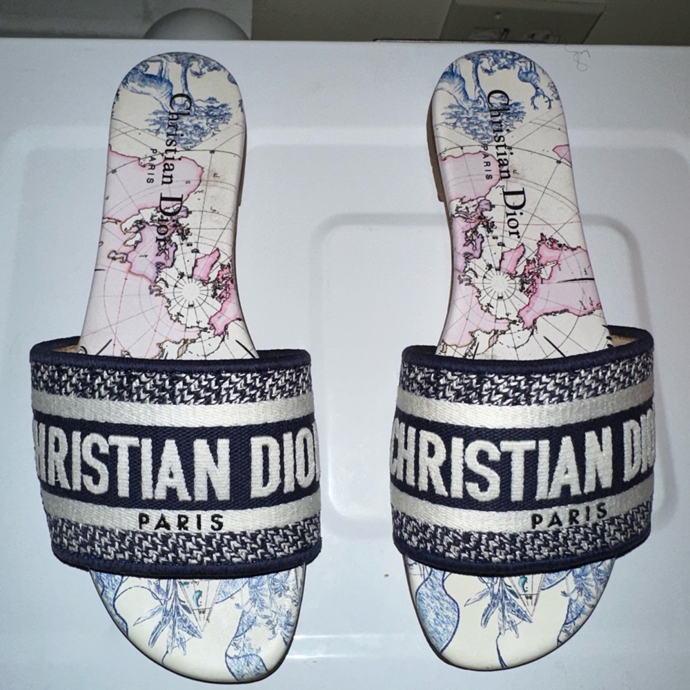 Women’s designer slides